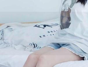 BoBoSocks袜啵啵 – 小甜豆的私拍旅程：花絮里的皮衣连体衣，别致的骚动与宁静！
