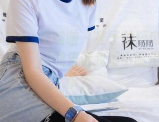 BoBoSocks袜啵啵 – 稚予的短肉丝作品，分享一下，谁能告诉我那小腿是怎么回事？