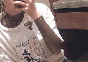 更新啦！Cien恩恩的甜心写真，谁能抗拒这种微妙的诱惑？