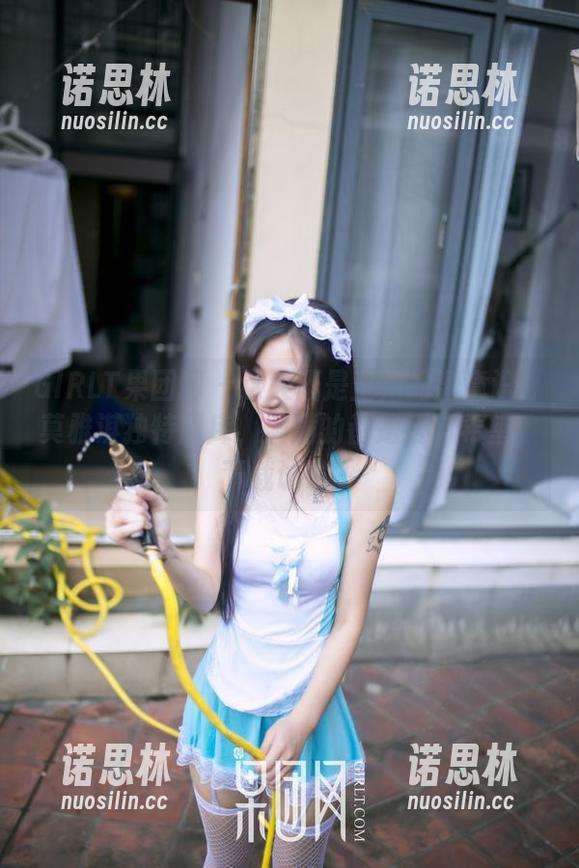 GIRLT果团网 - 这大概是空姐的潜意识：莫雅淇独特图库，满满的都是爱与希望，下载试试？