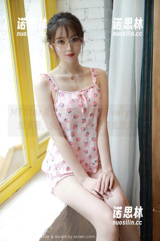 MFStar模范学院 - 别惯着Evelyn艾莉的美图，女孩的姿态竟是如此撩人。