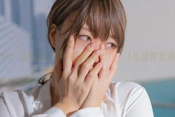 轻松一刻：私拍及套图中的Mozzi(모찌)与推特女孩的疯狂