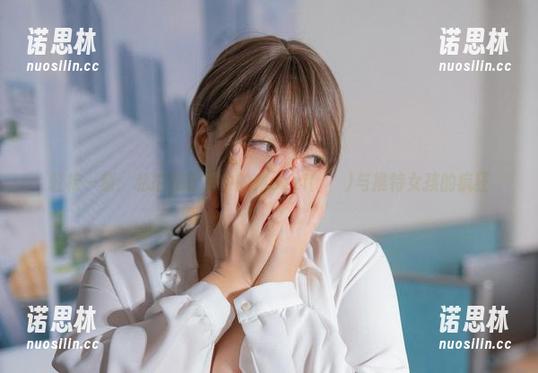 轻松一刻：私拍及套图中的Mozzi(모찌)与推特女孩的疯狂