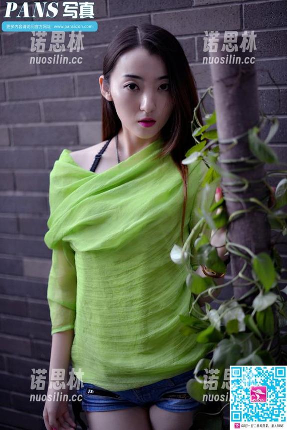 PANS写真-小奇 PANS写真 - 小奇最新的皮衣写真,让我不知不觉多看了几眼,真的有点过于好看了吧?