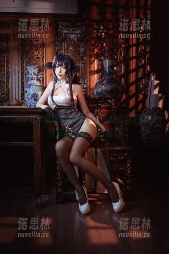 Sakiiii翎柒 Sakiiii翎柒的图库:恶魔的奇怪日常,可能还有隐藏的猫猫