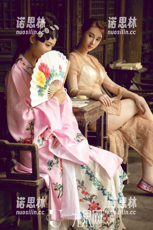 UGirls尤果网-信悦儿 UGirls尤果网 - 当信悦儿穿上毛衣,冬季太焦虑?请见原图更新!