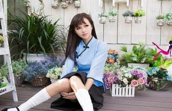 UGirls尤果网 – 孟狐狸最新合集：灰丝，竟然还可以这么搭配？
