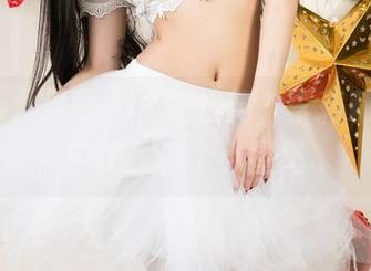 UGirls尤果网 – 白色独舞，李莉莉的图集中像藏着个小星星