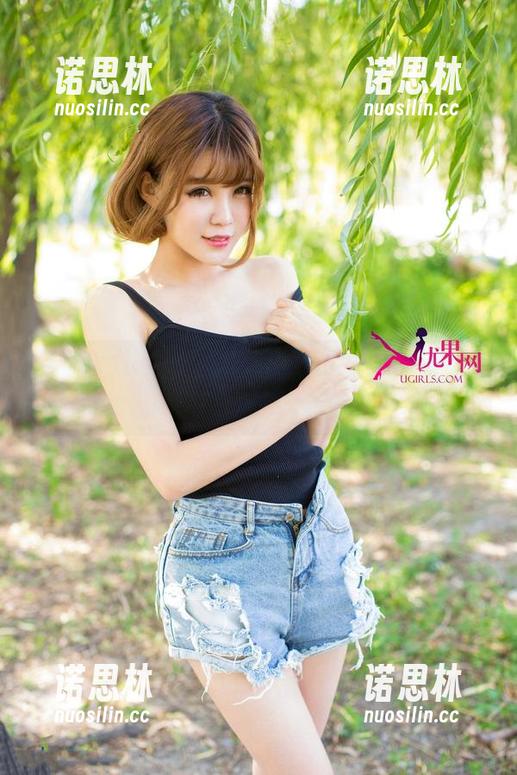 UGirls尤果网-田慕儿 UGirls尤果网 - 驶入田慕儿的泳池:最新合集随水波摇曳而至!