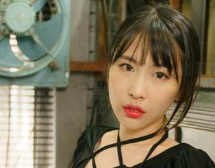 Bimilstory-NO.02来了，Uhye(이유혜)的写真合集也是有点意思。