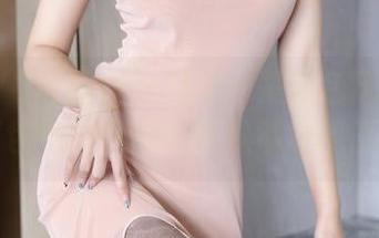 XIAOYU语画界 – 林乐一把粉色玩出新花样，图包中的亮点多到我不敢相信眼睛！