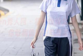 Xiuren秀人网 – 模特悦悦女友，原图直击：你敢相信她的拍摄姿势吗？