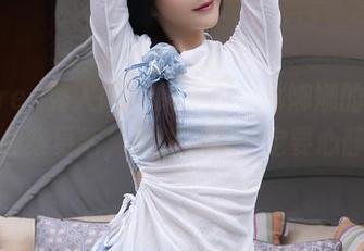 Xiuren秀人网 – 又来了，沐娜娜的毛衣合集更新，发誓这次一定要心静