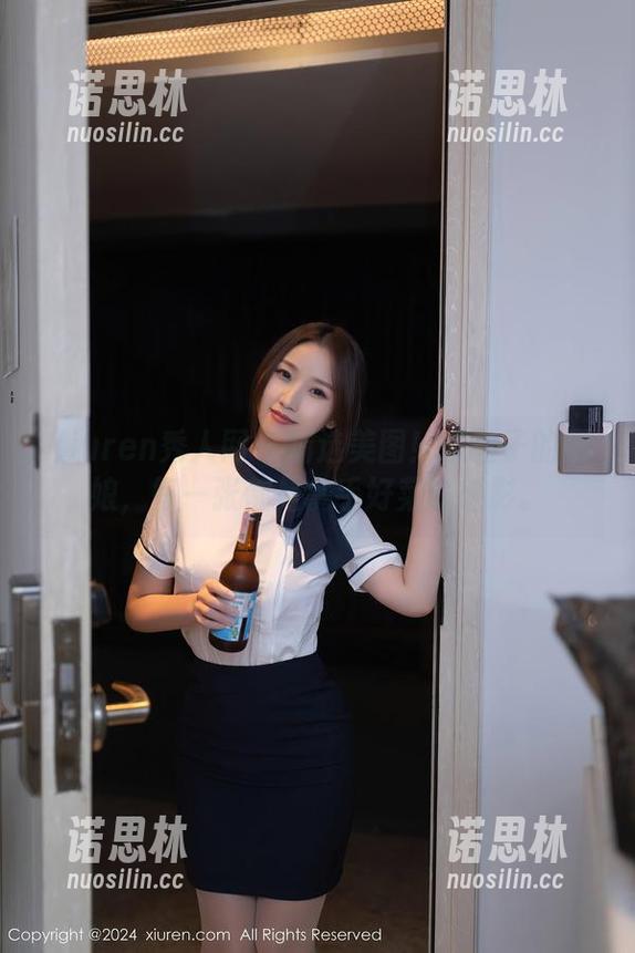Xiuren秀人网 - 精选美图！米粒子的厨娘，每一张都是拿手好菜的魅影。