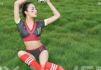 YouMi尤蜜荟 – 卓娅祺的厨间套图，竟然让锅铲都失了色！