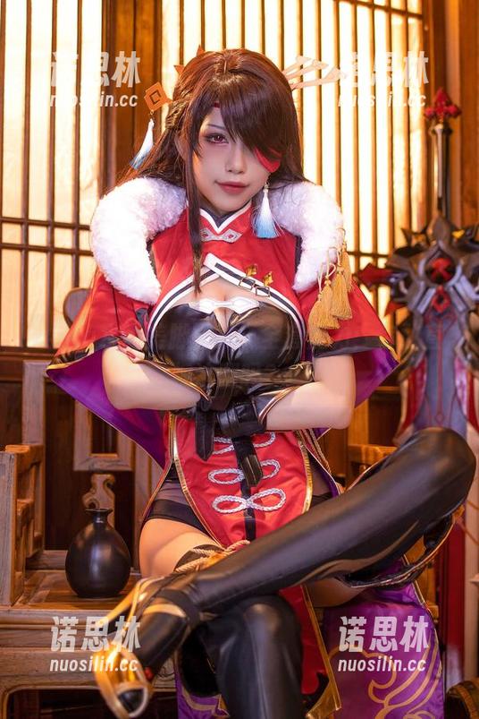 aqua水淼美脚图集，全套魔力：你敢直视这腿吗？！