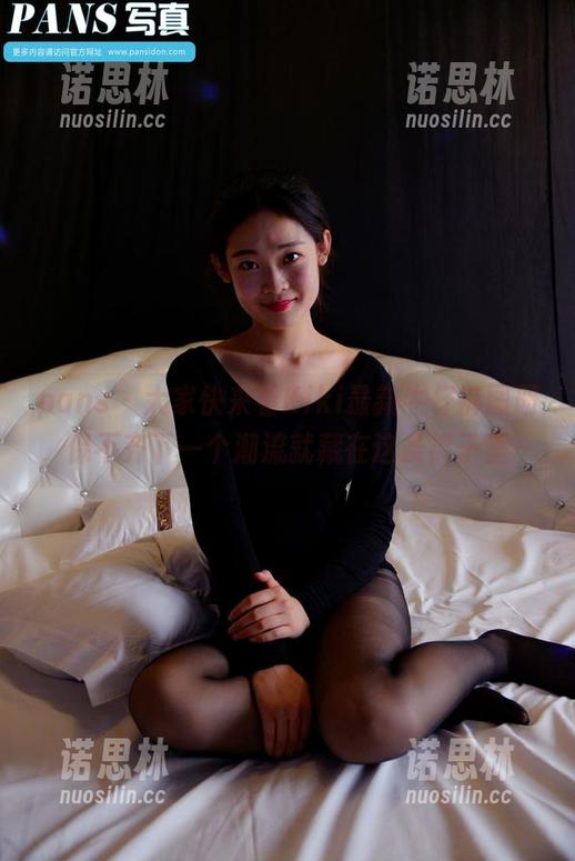 pans-kiki pans - 大家快来看Kiki最新牛仔裤图册,保不齐下一个潮流就藏在这条裤子里~