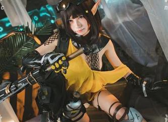 一套图怎么能做到如此绝妙！三无人型的飞鸟马时兔女郎战斗服，想分享给大家讨论一下