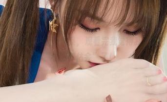 丽柜 – 这小璐璐穿的旗袍合集，观看完我觉得我可能可以开个“衣服评估会”了！