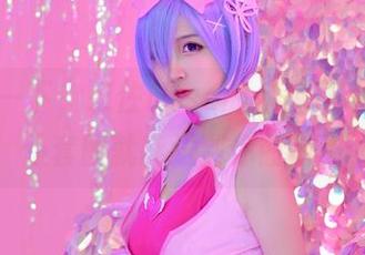 只要点一下，二佐Nisa的‘免费’海梦女仆套图就能送到你面前！