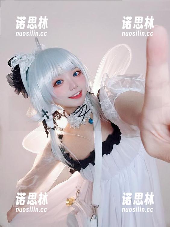 伊喵君_Nya 捧着‘沙子’梦想的伊喵君_Nya:海边全套写真,美丽也有泥巴!