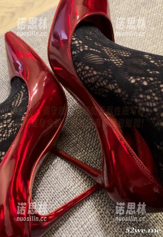 保守的二舅妈 微密圈 - 保守的二舅妈的无尽性感写真:壁纸变身全貌,居然还有表情包附赠!