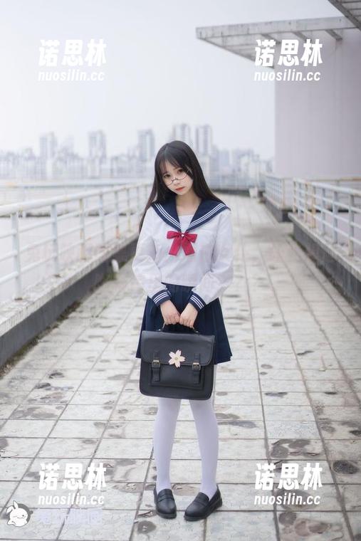 兔玩映画图集更新：黑白女仆，让我想起咖啡馆里的瞬间？？？