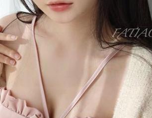 图册里的发条少女yoki和她的珍珠梨酱，为什么让我想到周末的甜点？