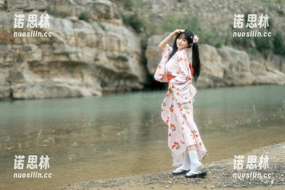 失眠小宁 覆盖无遗!失眠小宁的裤里丝图包送给你,别说我不够佛心啊。