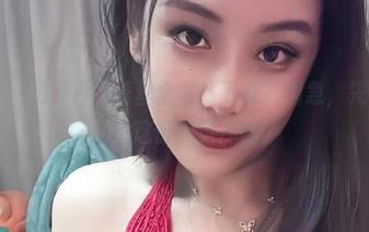 微密圈 – 奶雯白色蕾丝全集，下载？别急，先喝口水消化这份视觉冲击。