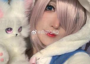 妖君白研的白色写真集，纯净得让人不知道该说什么