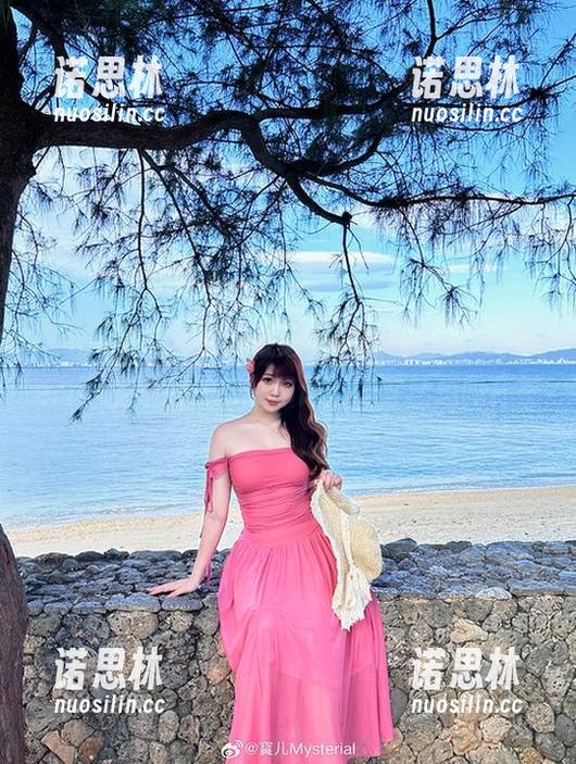 “每一张照片都在低语——这是宝儿mysterial的索尼子cos印记。”突然想喝杯茶。