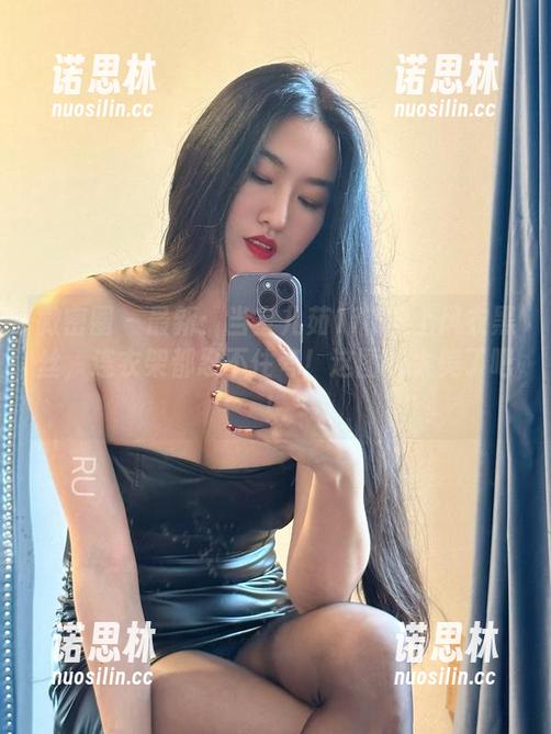 微密圈 - 最新：当宝儿茹171穿上风衣黑丝，连衣架都忍不住夸！这图包太美了吧！