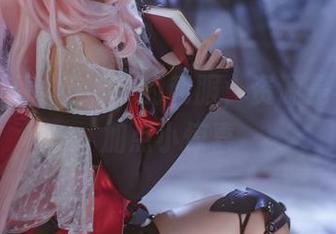 看这图片，宫本桜的和服，资源是不是该加点小惊喜