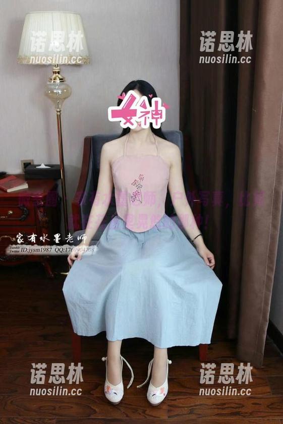 家有水墨老师 微密圈 - 家有水墨老师,户外写真,比如就在花丛里晃悠的那种!