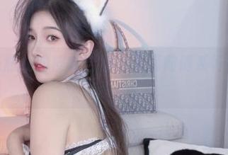 小小奶瓶儿的皮衣合集：下载前请系好安全带！