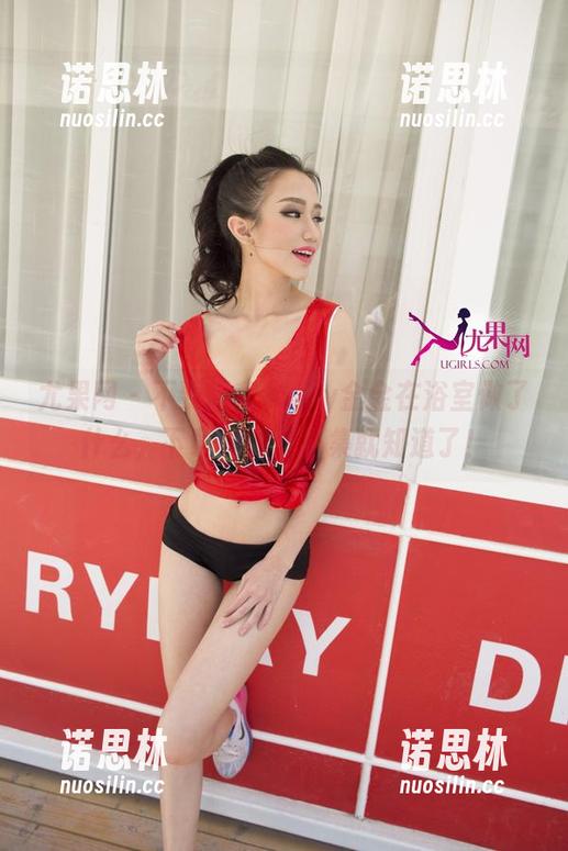 尤果网-Abby金金 尤果网 - 不要问我Abby金金在浴室做了什么,下载她的写真集就知道了!