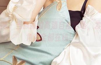 尤果网 – 当颜颜的高清自拍登场，发型、角度全都在线！