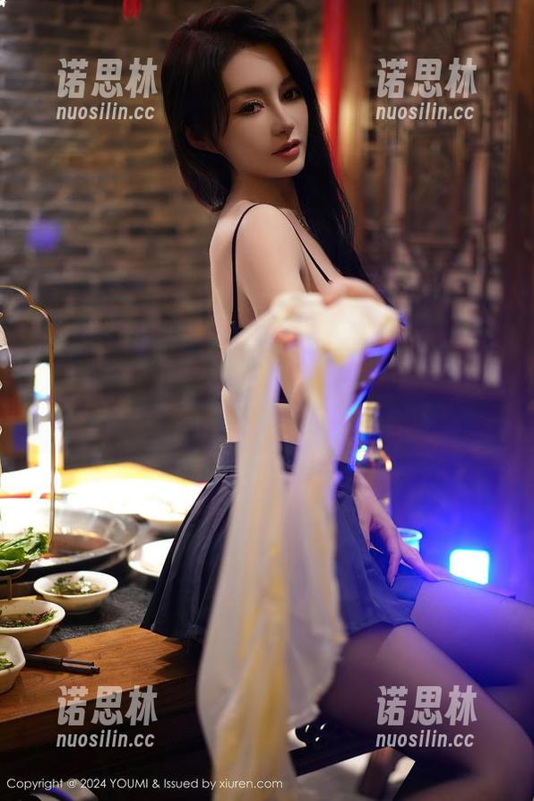 尤蜜荟-尤妮丝Egg 尤蜜荟 - 欲罢不能的“尤妮丝Egg姐姐”——图包里的小细节真让人浮想联翩。