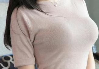 推女神 – 图片更新：徐妍馨Mandy穿着内衣，发现自己也有点傻傻的被吸引了…