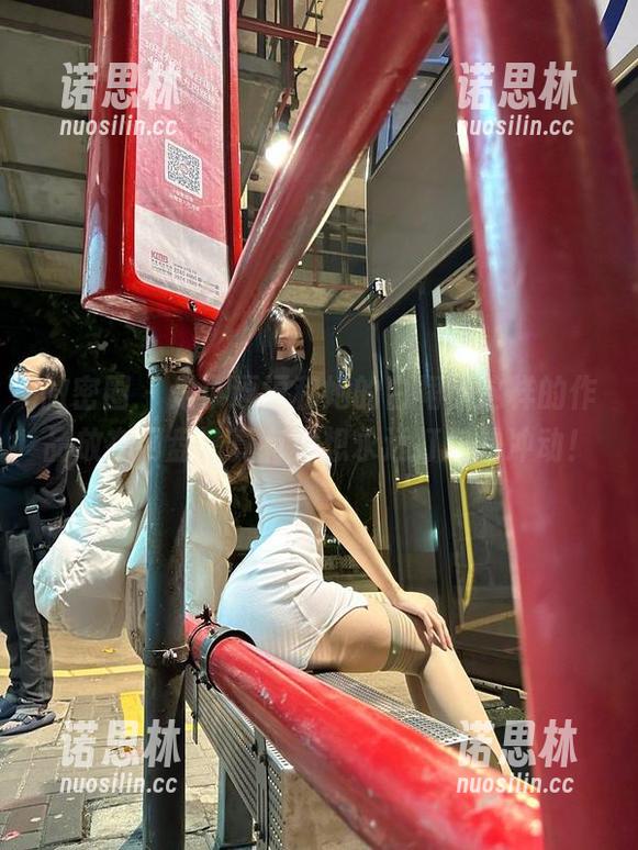 是小逗逗 微密圈 - 是小逗逗和她的白裙,这样的作品放在网盘,真有种想永远打包的冲动!