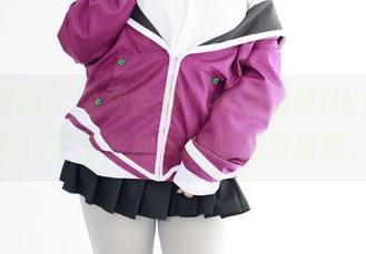 森萝财团 – 免费合集！小奶糕Milky如何在浴室里轻松玩转隐晦与自然。