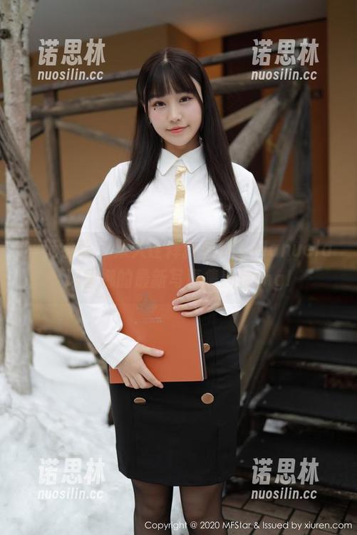 模范学院 - 双人诠释新高度，Manuela玛鲁娜的最新写真集期待ing!