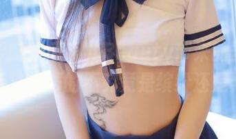 模范学院 – 唐琪儿Beauty带来的圣诞盛况：无法抵挡的不究竟是缤纷还是异常？