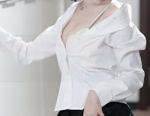 眼镜妹妹的优雅：洛桑w伊梓，谁说书呆子不可以打扮？