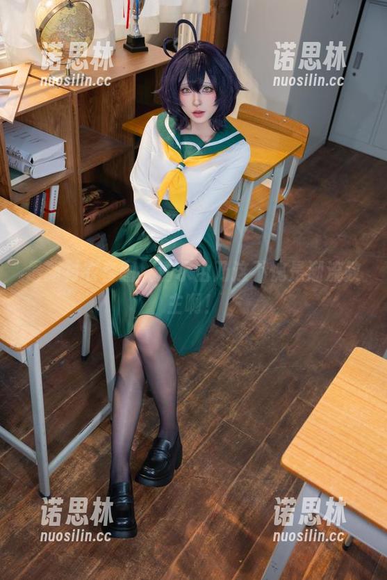 清水由乃 最新衬衣套图,清水由乃这不愧是潮流教主啊!