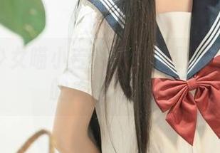 当爆机少女喵小吉遇上赛博朋克：写真中的虚拟乌托邦