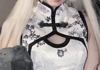 在特软儿Sona的睡裙福利中流连忘返，完全停不下来！