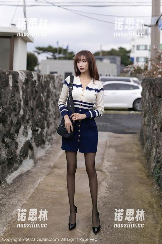 秀人网-Yomi悠蜜 秀人网 - 飞到Yomi悠蜜的画里,打开死库水图册的趣味