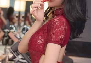 秀人网 – 就是阿朱啊的棉袜写真：看似简单，却让人忍不住多看几眼的合集！